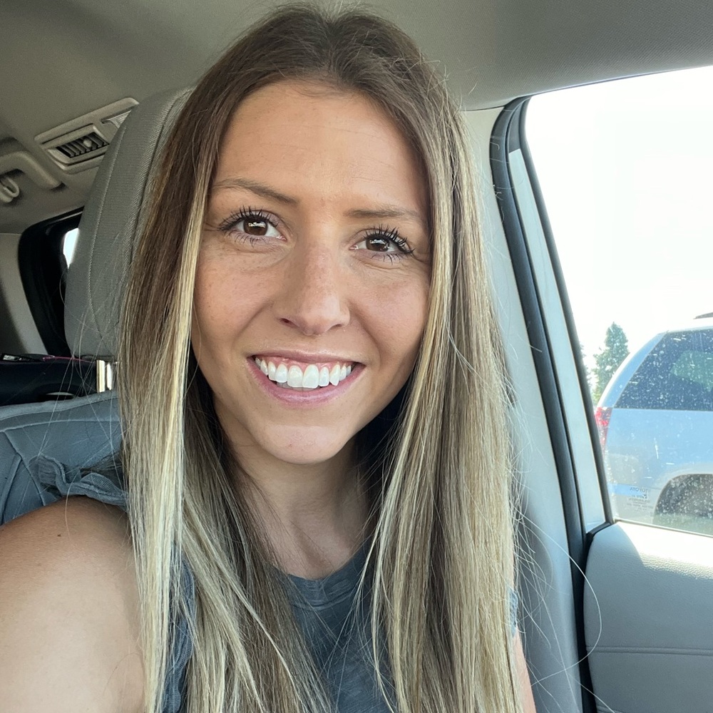 Meet your Posher, Kelsee